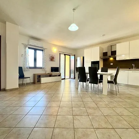 Apartment Terrace House *